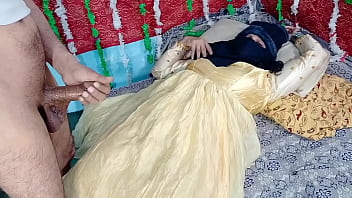 Desi Bride In Yellow Gets Pounded By Massive Indian Cock In Hardcore Xxx Action