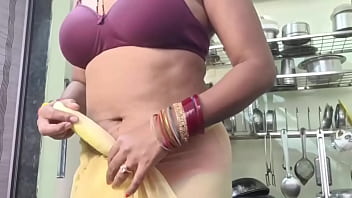 Desi Bhabhi’s Wet Pussy Fingered Hard In Leaked Mms Sex Scandal
