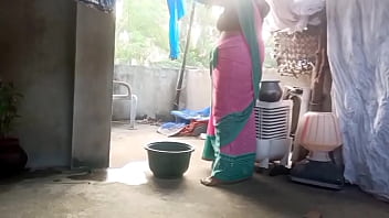 Sizzling Indian Aunty’s Wild And Lustful Fuck Fest