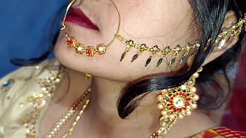 संस्कारी लड़का पड़ोस की गरम मैडम को ज़ोरदार तरीके से चोदता हुआ हिंदी सेक्स वीडियो