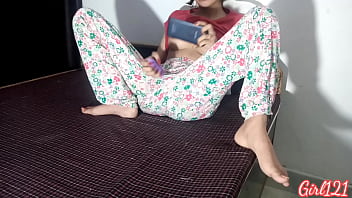 Desi Babe Caught Fingering Her Dripping Wet Pussy