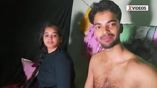 Hot And Horny College Babe’s Wild Viral Clip