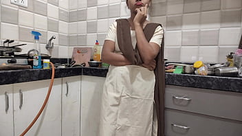 देसी कॉलेज लड़की अपने सौतेले भाई के साथ जंगली सेक्स करती हुई हिंदी ऑडियो