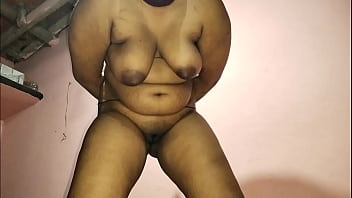 Sultry Indian Physician In A Revealing Saree Seduces And Pleasures Her Patient