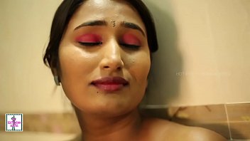 Sultry Indian Babe Gets Wet And Wild In The Bathroom – Private Mms Exposed