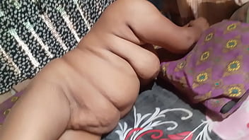 Sizzling Desi Duo’s Steamy Homemade Fuck Tape