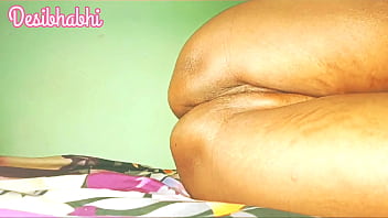 Desi Bhabhi’s Wild Anal Sex Video Goes Viral