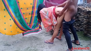 Desi Indian Bhabi Outdoor Fucking – Official Video By Localsex31