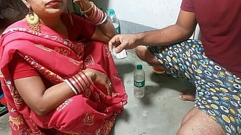 भाभी को किचन में जोर से पटक कर जबरदस्त चोदा
