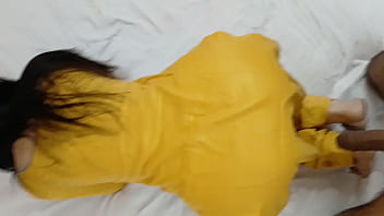 Aunty’s Plump Derriere Getting Pounded From Behind