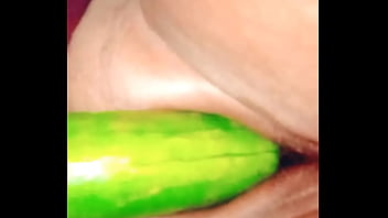 Desi Village Bhabhi Gets Wild With A Cucumber