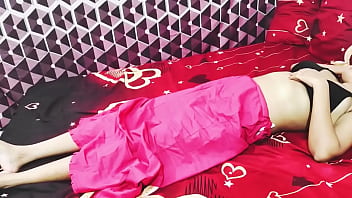 Sizzling Indian Bhabhi’s Solo Fuck Session At Home