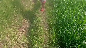Mature Indian Aunty Gets Ravaged By Young Stud In The Wild