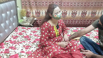 Pizza Delivery Boy Gets Pounded Hard In Doggystyle By A Thick-ass Indian Bhabhi With Loud Hindi Moans