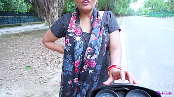 Desi Roadside Whore Bhabhi Gets Pounded Doggystyle By Client In Raw Hindi Audio