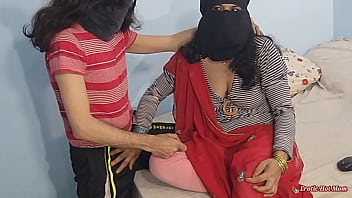 Fucking A Hot Desi Indian Girl In Hijab While She Moans Loudly In Hindi