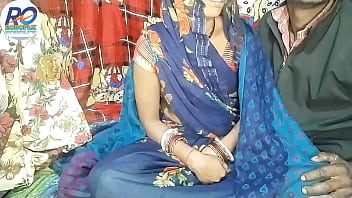 Desi Rashi Aunty Gets Her Saree Lifted And Fingered Hard With Claire’s Moans In Hindi