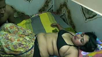 Desi Gaon Ki Bhabhi Ki Chudai! Asli Boudi Ke Saath Gandi Baatein Karte Hue Sex