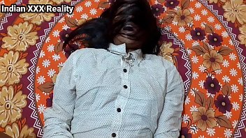 Desi Step Mom Ki Honeymoon Mein Garmi Bhari Raat