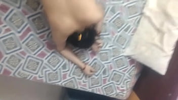 Mumbai’s Thick Desi Bhabhi Gets Pounded By Local Bull Part 1