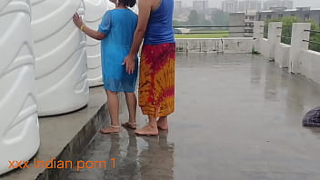 Soaked And Sensual: Indian Bhabhi’s Rainy Bath Leads To Wild Xxx Encounter