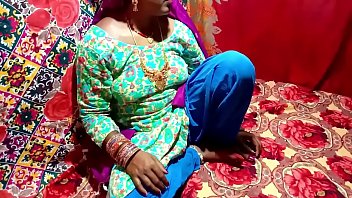 मेरी गर्म पड़ोसन की ज़बरदस्त चुदाई का मज़ा