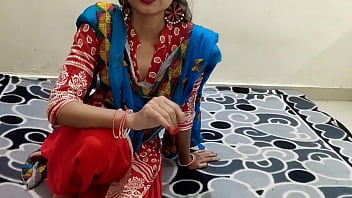 Desi Stepmom’s Lewd Blowjob For Young Boy With Hindi Dirty Talk And Moans