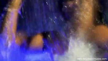 Sensual Indian Temptress Performs The Most Intense And Soothing Ritual Of Pleasure