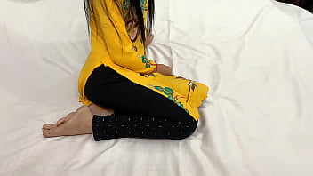 Pounding My Punjabi Aunty’s Massive, Round Ass