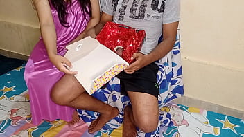 A Sizzling Indian Milf Gets A Creamy Surprise In Her Cake Box On Her Birthday, Moaning In Hindi