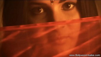 Sensual Splendor Of The Subcontinent