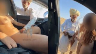 Bare Wife’s Filthy Roadside Fuck With A Rajasthani Stranger In The Wild