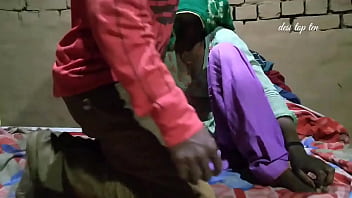 Desi Sexy Biwi Bed Par Uchalte Hue Chudai