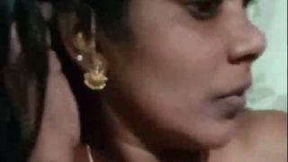 Tamil Slut’s Pre-fuck Client Capture