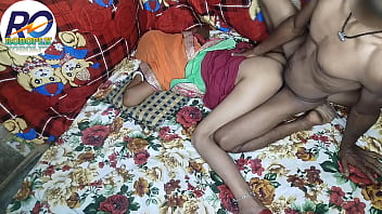 Ravishing Village Babe In Emerald Green Saree Takes It Deep, Ready For Hardcore Pussy And Backdoor Pounding