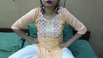 Mature Indian Stepmother Seduces Young Stepson In 2025 Forbidden Fling – Full Hindi Audio