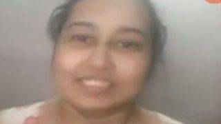 Intimate Video Call With A Bangladeshi Beauty In Her Bathroom