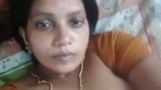 Mallu Aunty’s Massive, Ripe Melons