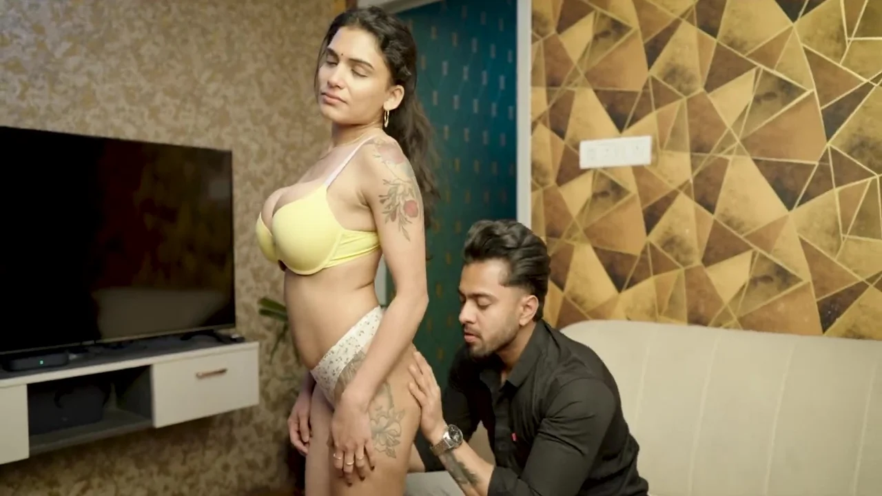 Resmi Nair’s Uncut 2025 Video: A Sizzling, Explicit Scene Of Pure Lust