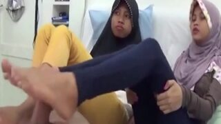 Two Teenage Girls’ Erotic Foot Fetish Session