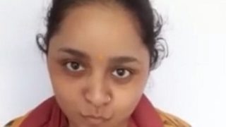 Sultry Desi Curves In A Tantalizing Tease Video