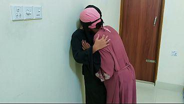Sizzling Desi Bhabhi’s Homemade Erotic Adventure