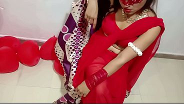 Passionate Newlyweds’ Intimate Valentine’s Celebration In Traditional Red Saree – Full Hindi Romance