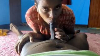 Tamil Lady’s Hot Clip Of Deep-throating A Cock And Grinding On Top