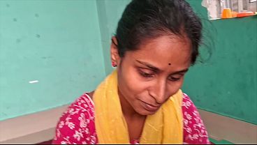 Desi Bhabhi Ko Padosi Ne Zor Se Choda