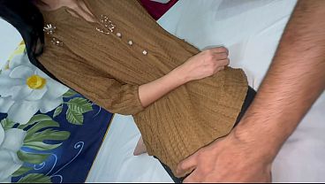 I Took My Girl Vishali To A Hotel And Fucked Her Tight Pussy For The First Time, Making Her Moan And Cum Hard.